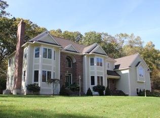 54 Long Pasture Rd, North Andover, MA 01845
