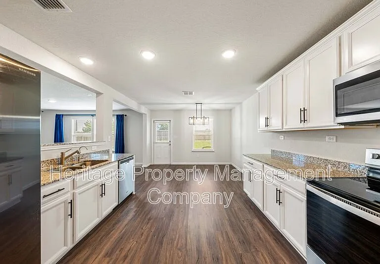 6231 Antares — Photo 16