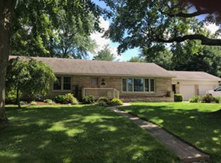 1100 Mount Vernon Rd, Fairfield, IL 62837