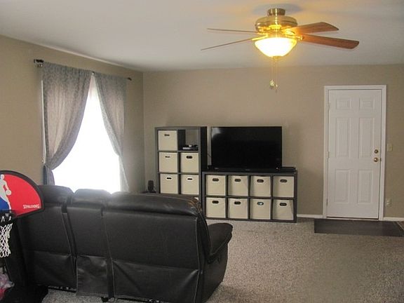 5th image of 50 Chesapeake Ct
