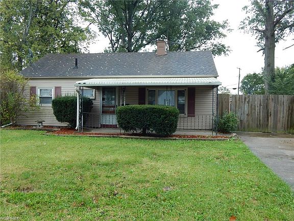 3rd image of 2516 E 41st St