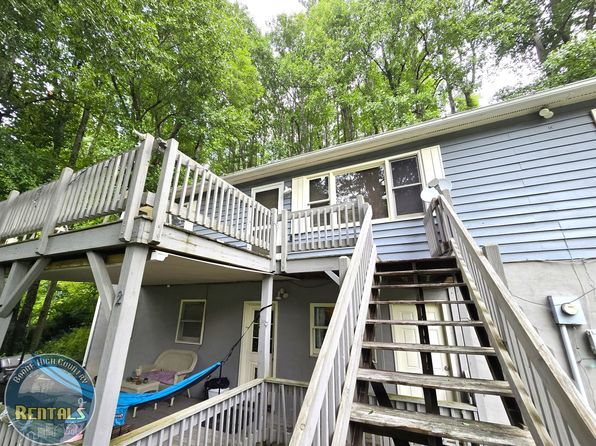 460 White Oak Rd