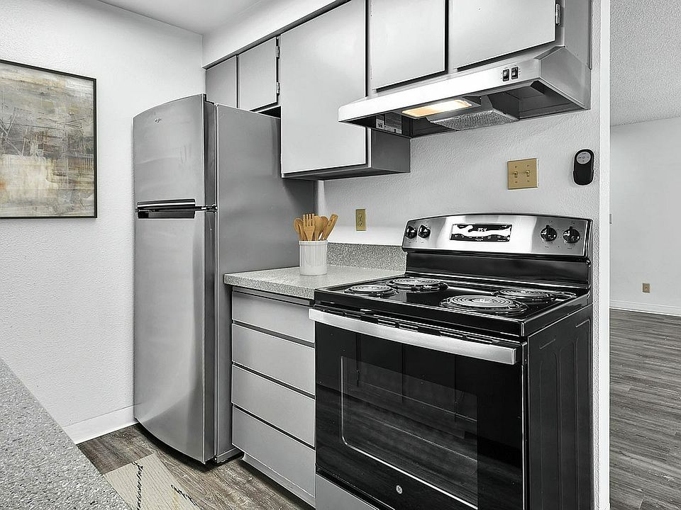 2 Bedroom Townhome