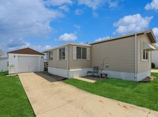 103 Alpine Dr, West Des Moines, IA 50265