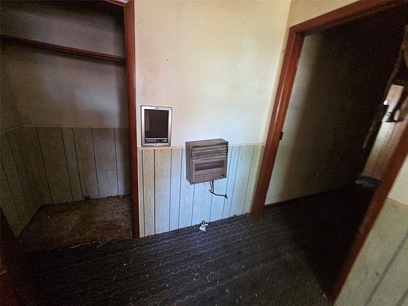 5th image of 1007 S Scullin Ave