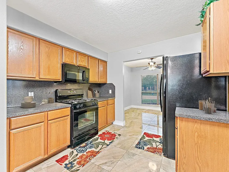 11622 Silent Elm St — Photo 4
