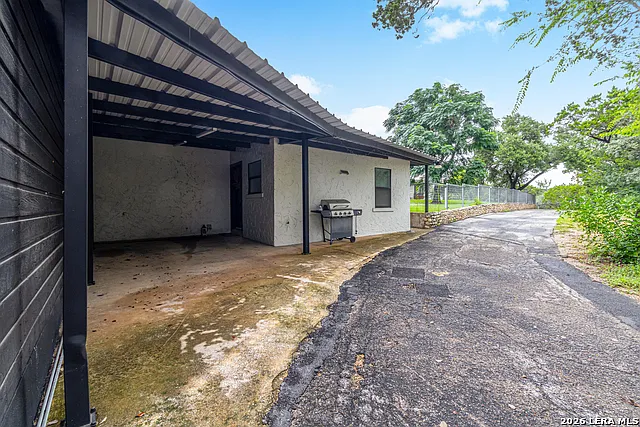 21875 Scenic Loop Rd