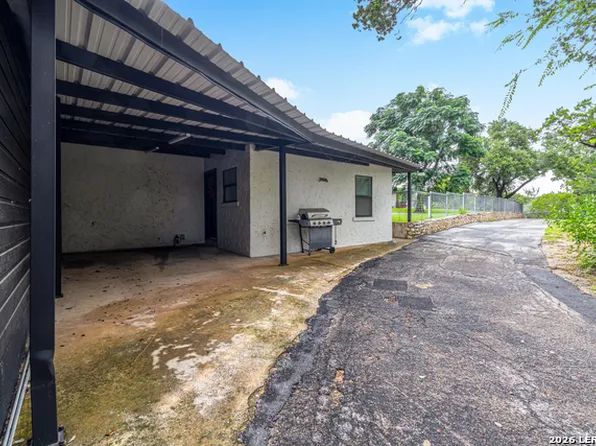 21875 Scenic Loop Rd, San Antonio, TX 78255