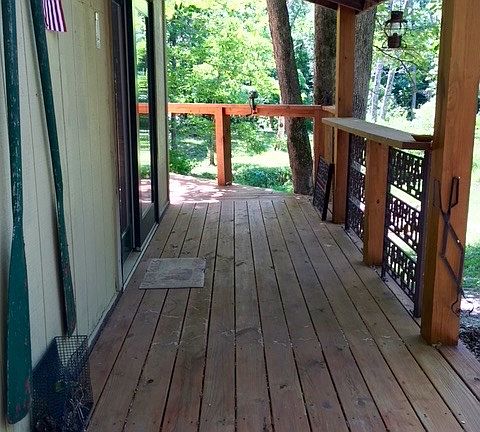 2nd image of 23 Oak Hill Ln