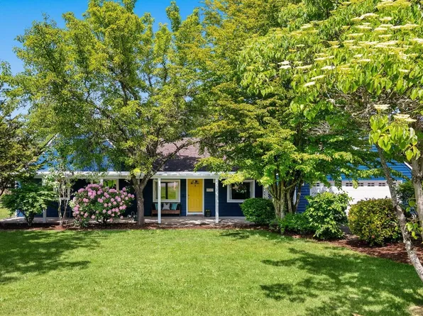 6543 SE Borwick St, Hillsboro, OR 97123