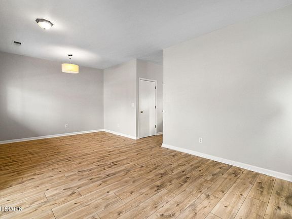 3rd image of 9370 Brightridge Dr