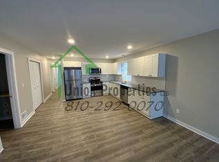3429 10th Ave, Port Huron, MI 48060