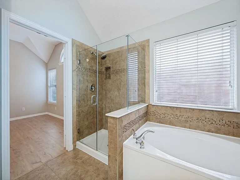 1645 Angel Falls Dr — Photo 19