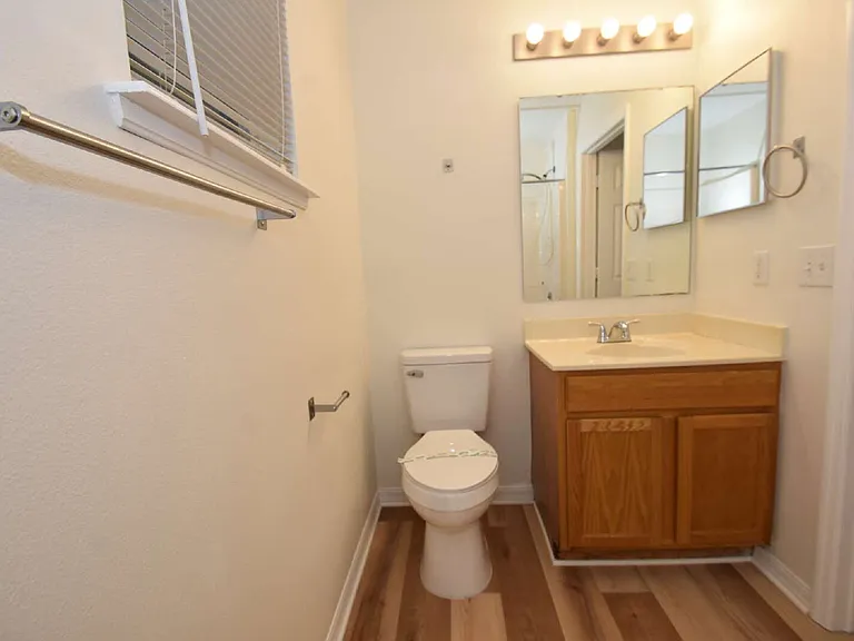 14 Ryley Ln — Photo 36