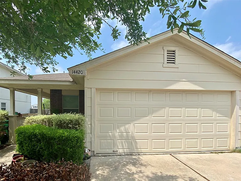14420 Cummins Way — Photo 4