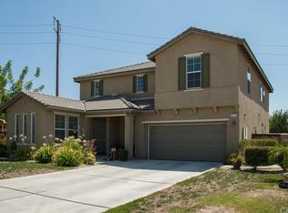275 Blue Jay Ln, Redlands, CA 92374