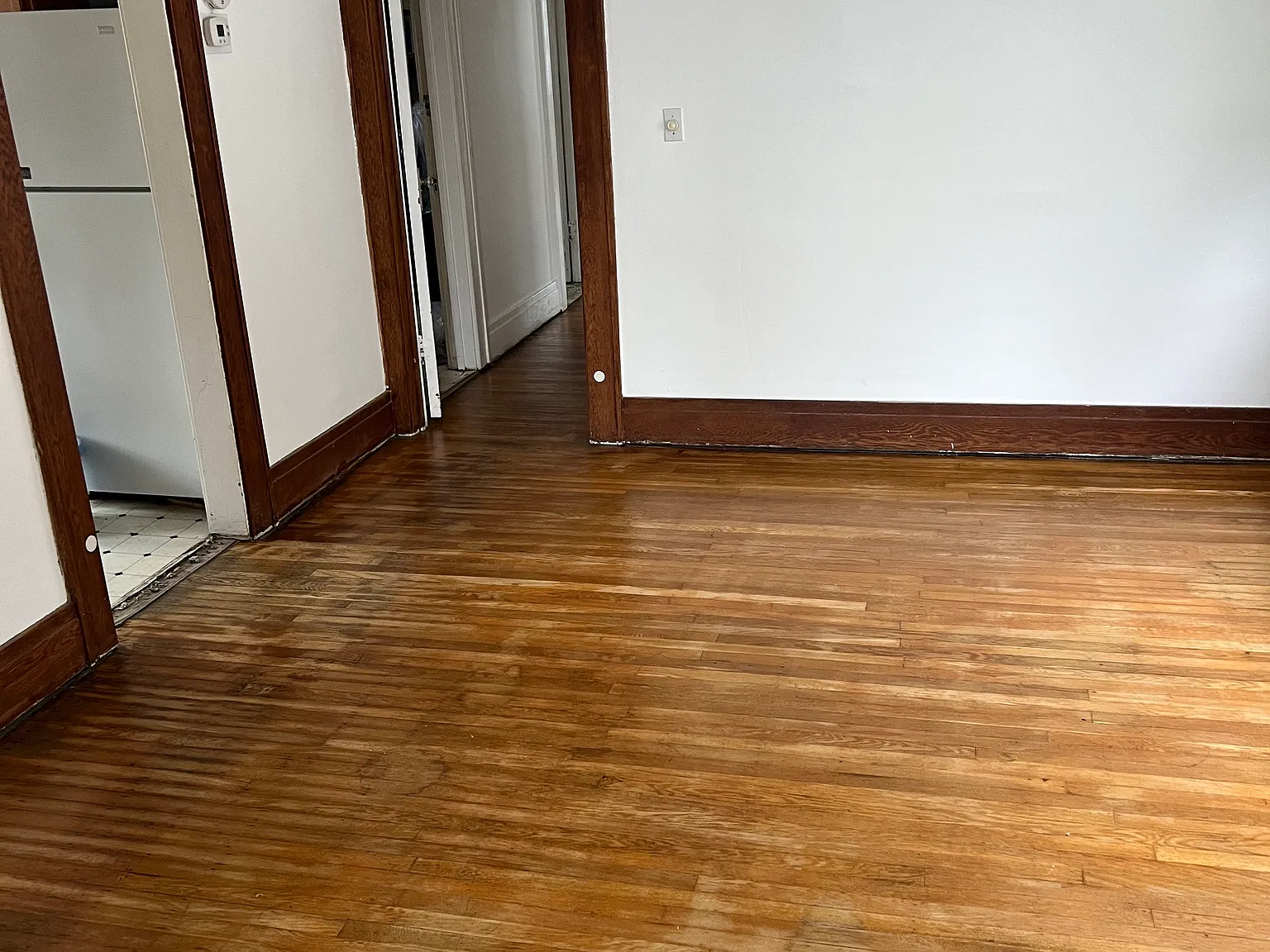 3 bed, 1300 sqft, $1,500 — Photo 2
