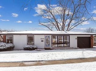 5515 Ann Marie Ln, Oak Forest, IL 60452