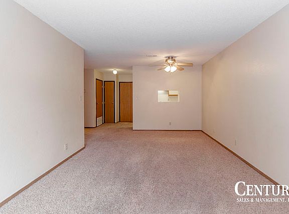 4th image of 1340 F St #1X1B