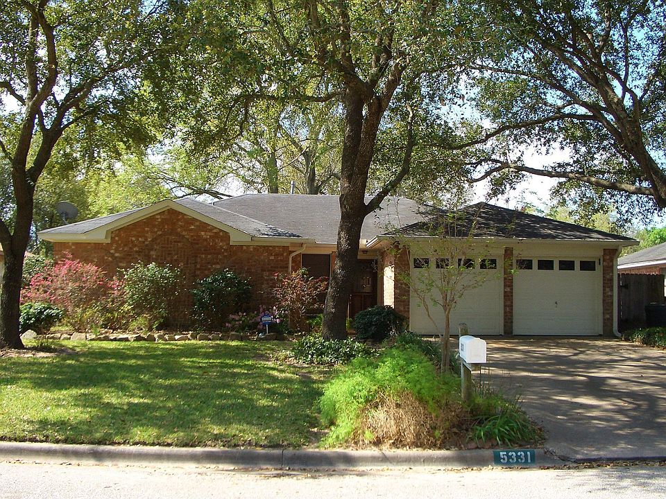 1st image of 5331 Lincoln Town Dr