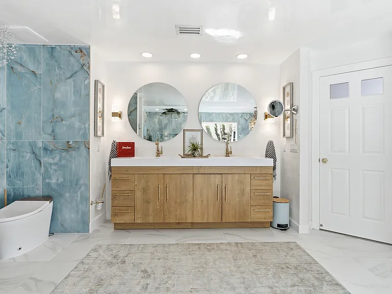 824 S Rome Ave — Photo 15