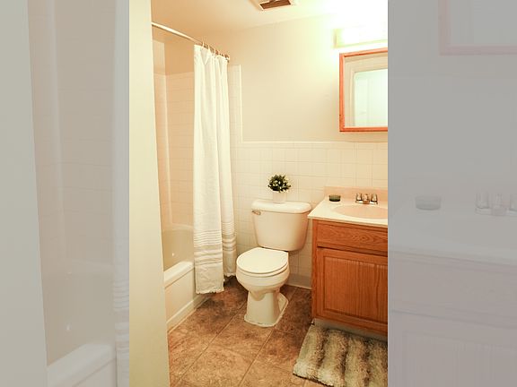 4th image of 2345 Woodridge Way #4960