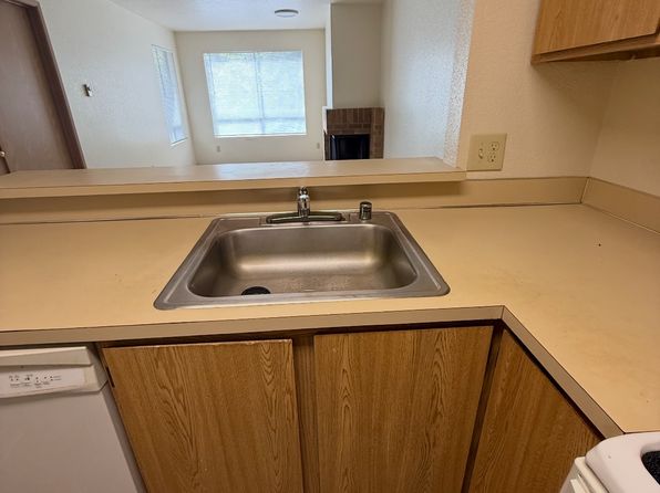 14555 Whitman Ave N APT 203