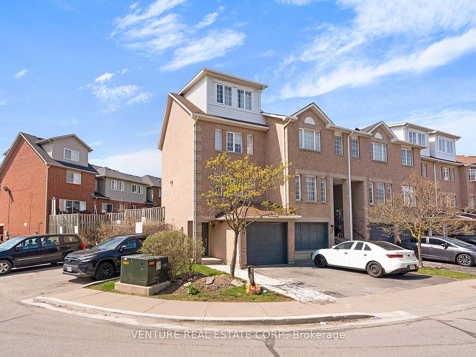 1st image of 19 Spadina Rd