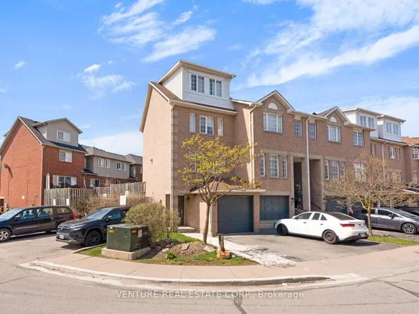 19 Spadina Rd, Brampton, ON L6X 4X6