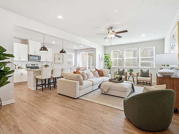 5th image of 159 Belleforte Park Cir