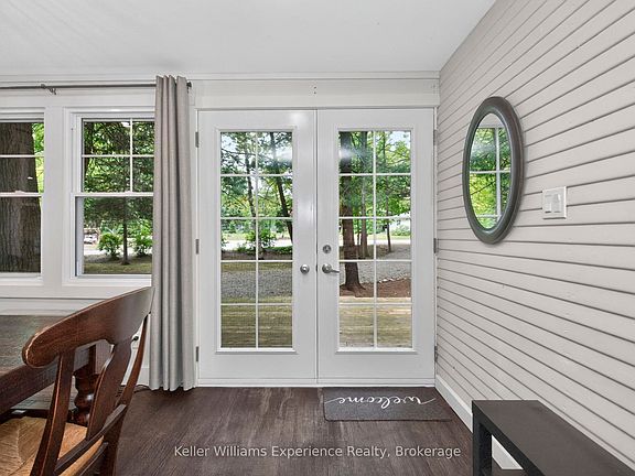 5th image of 14 Thunder Bay Ln