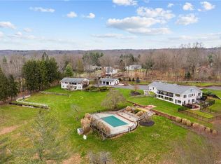 13 Rose Hill Rd, Montebello, NY 10901