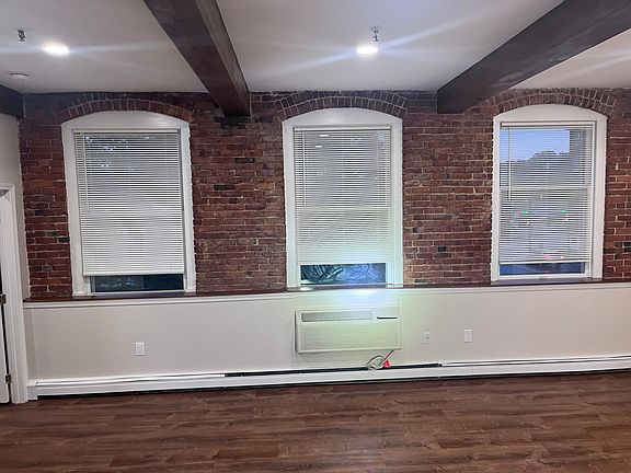 5th image of 402 River St APT 3A