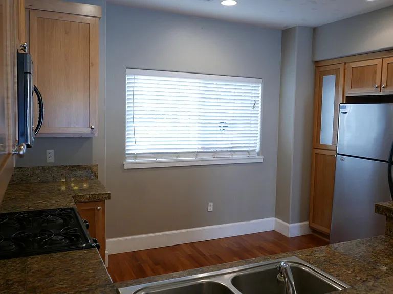18445 Stepping Stone Dr #22 — Photo 4