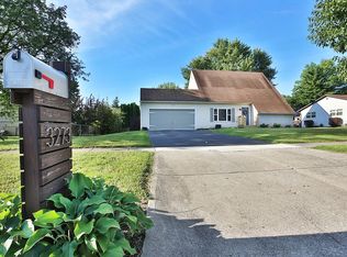 3273 E Hudson St, Columbus, OH 43219