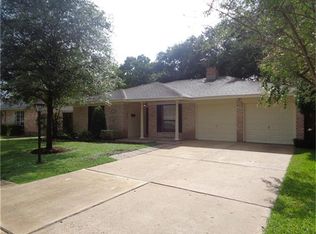 10606 Ranier Dr, Houston, TX 77031