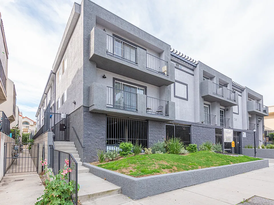 BAIRD APARTMENTS