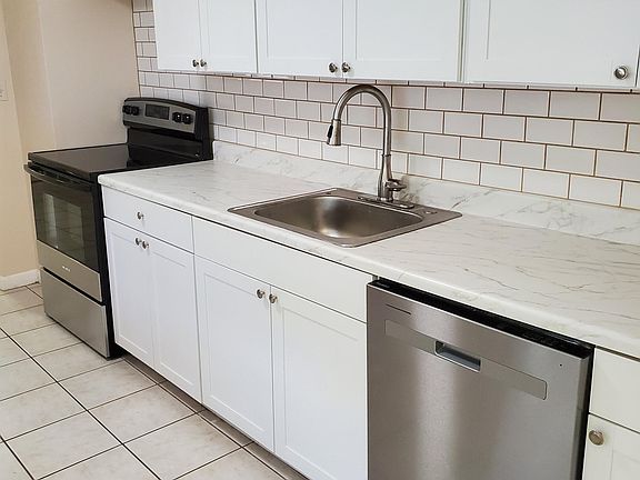 2nd image of 3612 S Hesperides St