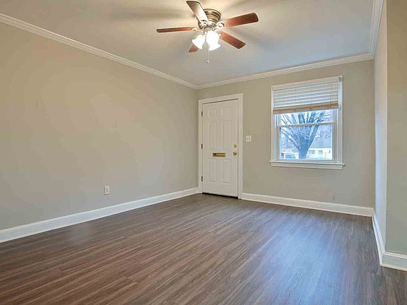 405 17th ST SE-3_02032023