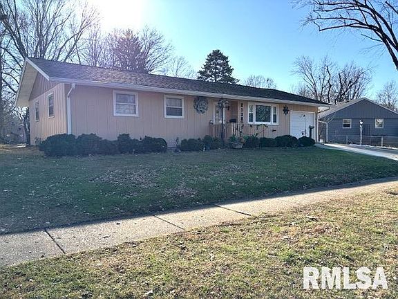 2nd image of 2138 W Lawrence Ave