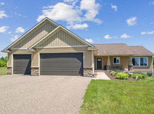 439 Jordyn Ln, Hudson, WI 54016