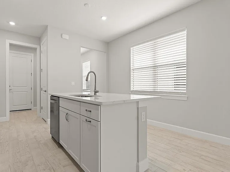 4501 Nautilus Cir — Photo 5