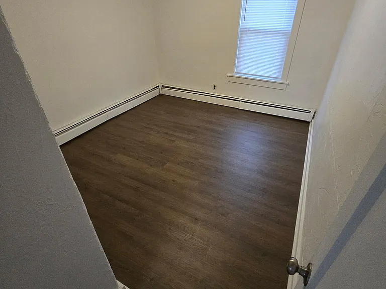 115 6th Ave #1B — Photo 7