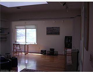 3rd image of 155 Albemarle Dr