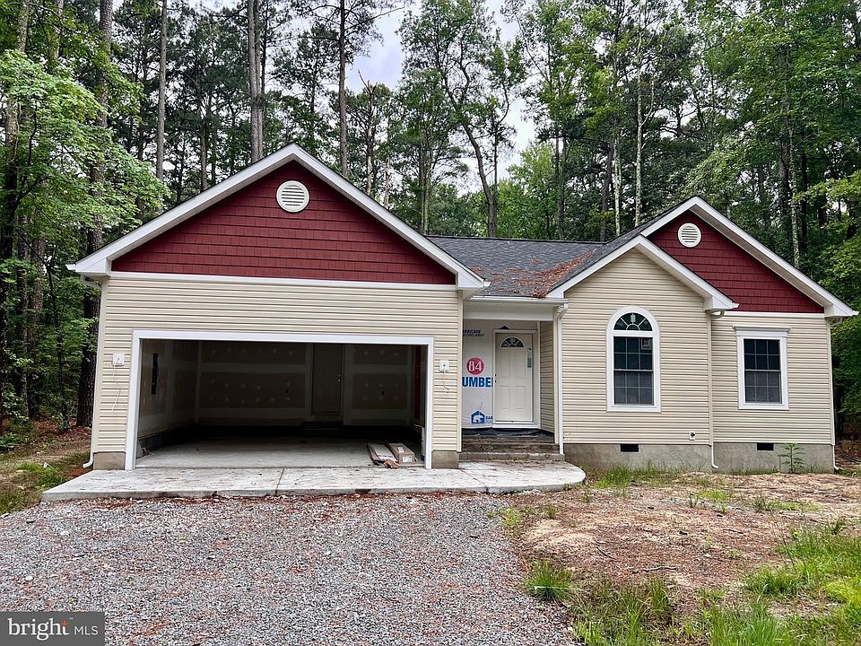 1st image of 106 Erica Dr