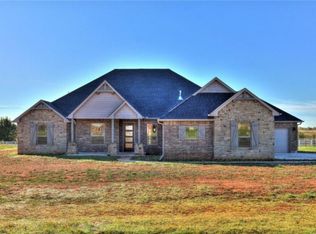 4600 Vista Valley Ln, Edmond, OK 73025