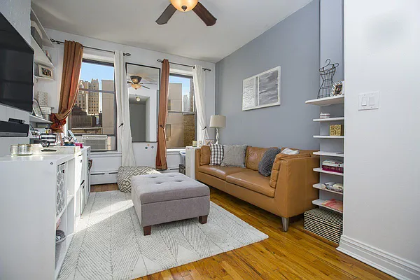 Sold by Nest Seekers International | media 13