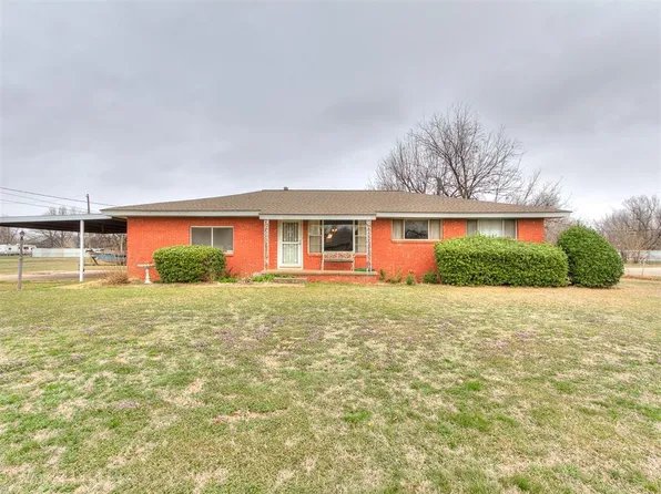 505 Cass Ave, Moore, OK 73160
