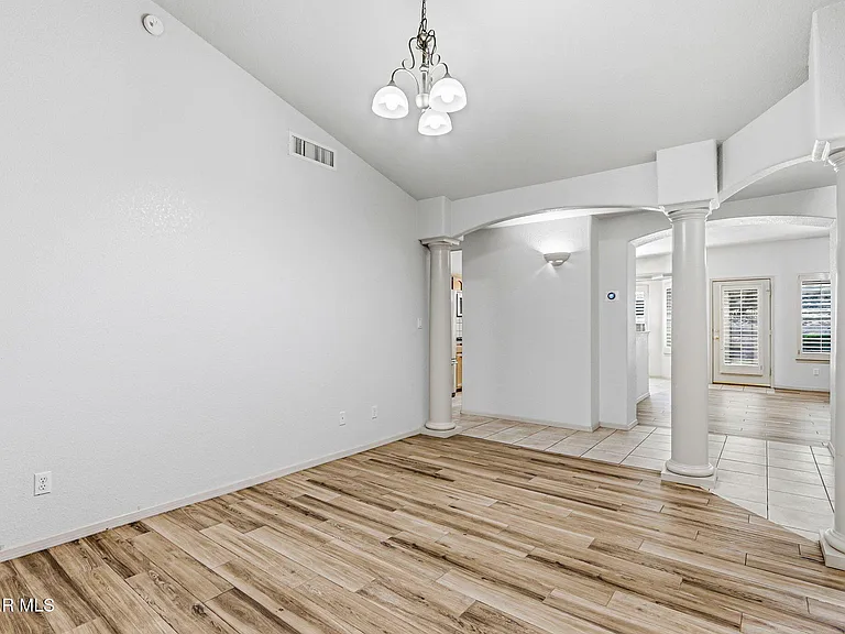 6141 Loma De Cristo Dr — Photo 8