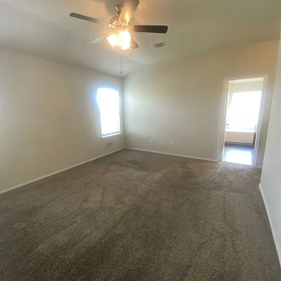2604 Cortona St — Photo 28